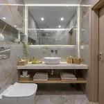Luxury Sea View With Access - Parking & Heated Pool וארנה