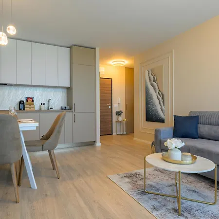 公寓 Luxury Sea Prestige - Jacuzzi, Sauna And Steam Bath 瓦爾納