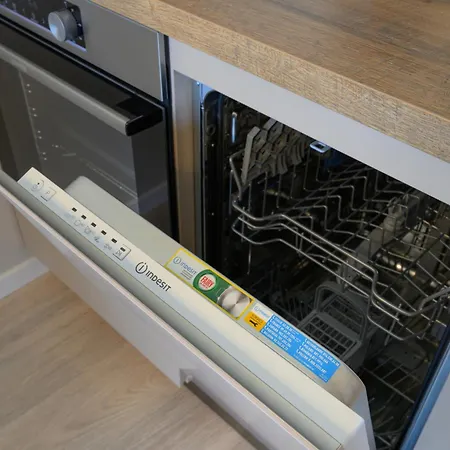 Luxury Sea Prestige - Jacuzzi, Sauna And Steam Bath * 瓦爾納