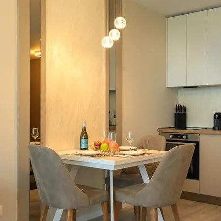 Luxury Sea View With Access - Parking & Heated Pool Apartament