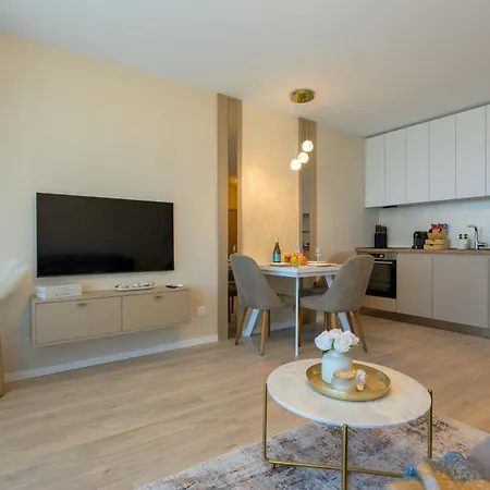 Luxury Sea Prestige - Jacuzzi, Sauna And Steam Bath 瓦爾納