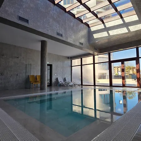 Luxury Sea View With Access - Parking & Heated Pool Apartament *