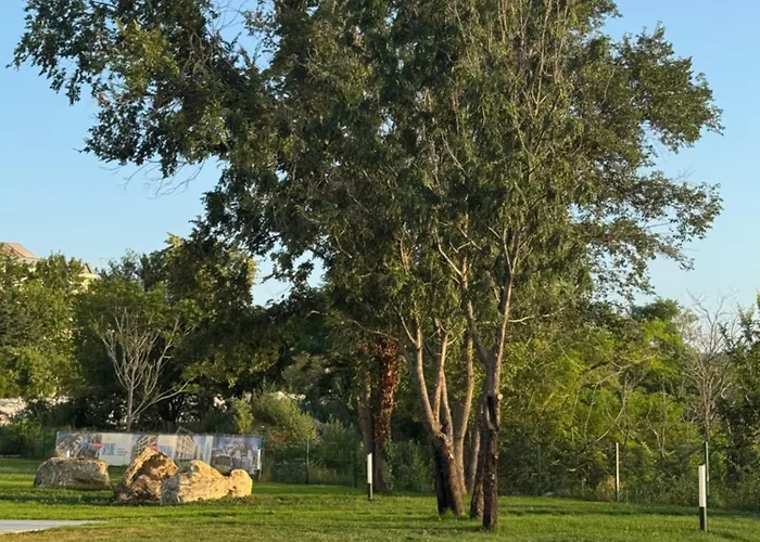 Luxury Sea View With Access - Parking & Heated Pool 바르나