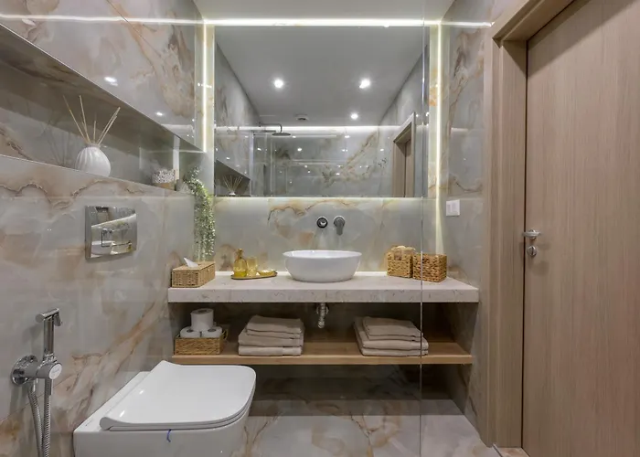 Luxury Sea View With Access - Parking & Heated Pool 바르나