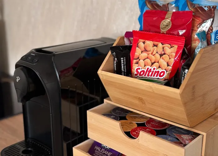 Luxury Sea View With Access - Parking & Heated Pool 바르나