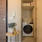 Apartment Luxury Sea View With Access - Parking & Heated Pool Varna
