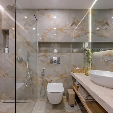Apartment Luxury Sea View With Access - Parking & Heated Pool