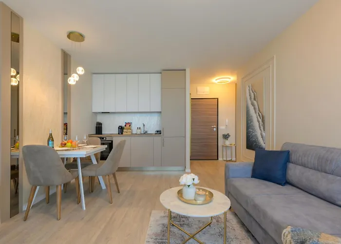 Luxury Sea View With Access - Parking & Heated Pool